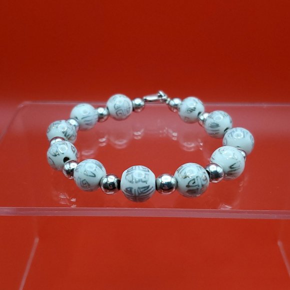 Jewelry - 7 Inch 925 Sterling Silver White Scrolled Glass Handmade Bracelet